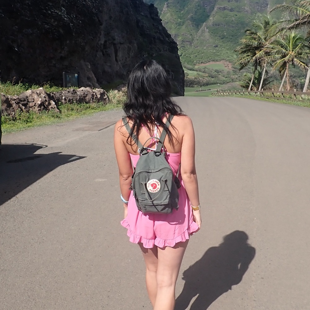 Pink romper - Picture 5 of 7